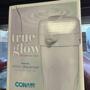 Conair True Glow Heated Lotion Dispenser - White